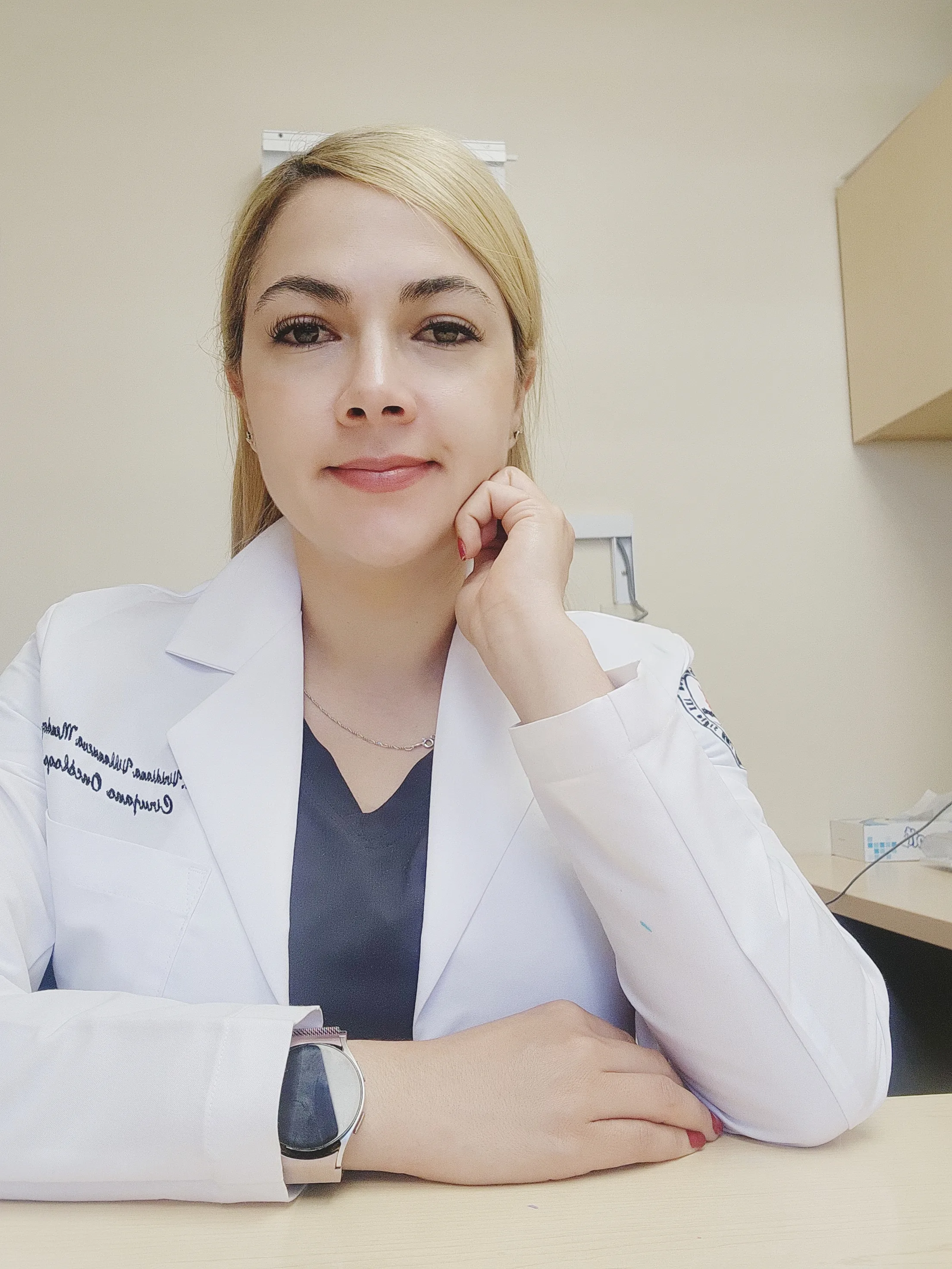 Dra Viridiana Villanueva Mendez especialista en cirugía oncológica en Ensenada Baja California